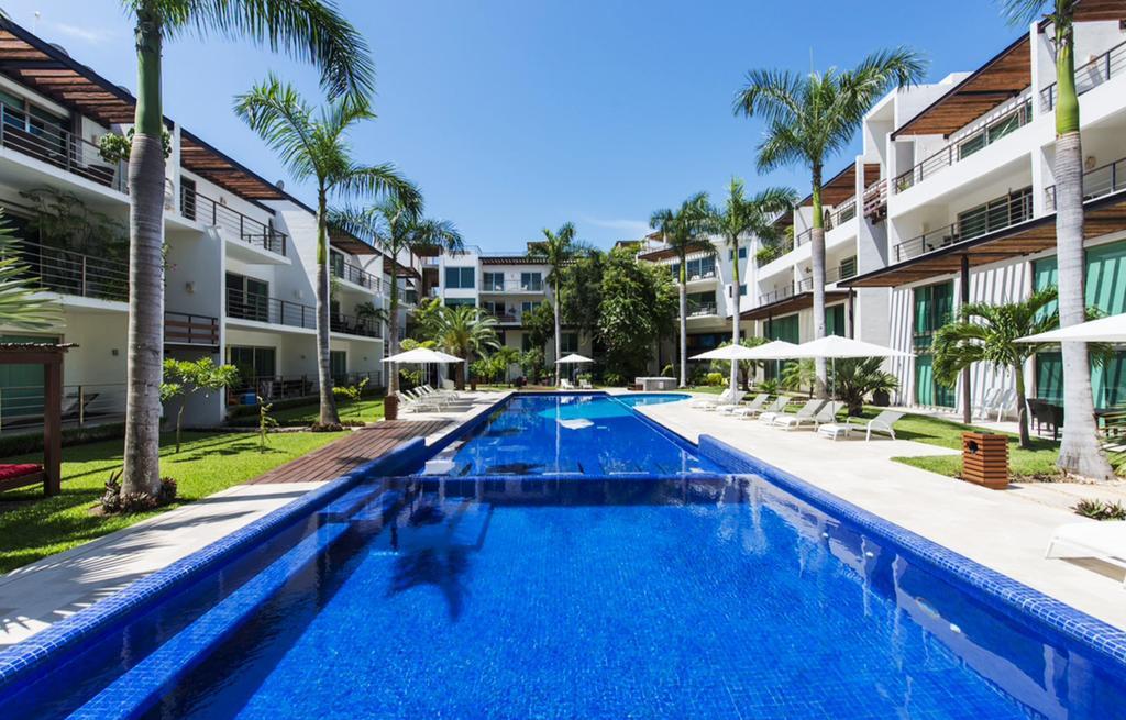 Luxurious & Central Condo In Playa Steps From The Beach Плайя-дель-Кармен Екстер'єр фото