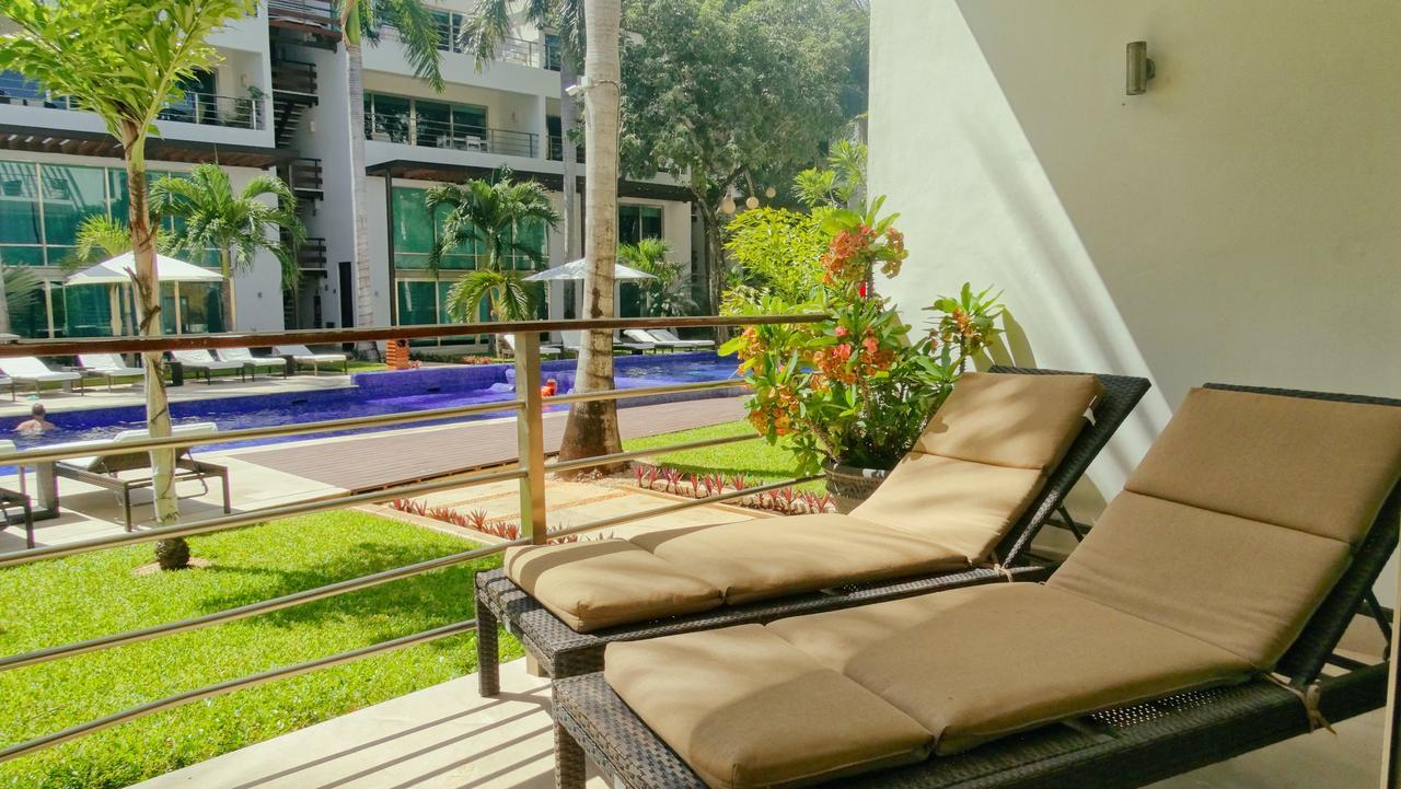 Luxurious & Central Condo In Playa Steps From The Beach Плайя-дель-Кармен Екстер'єр фото